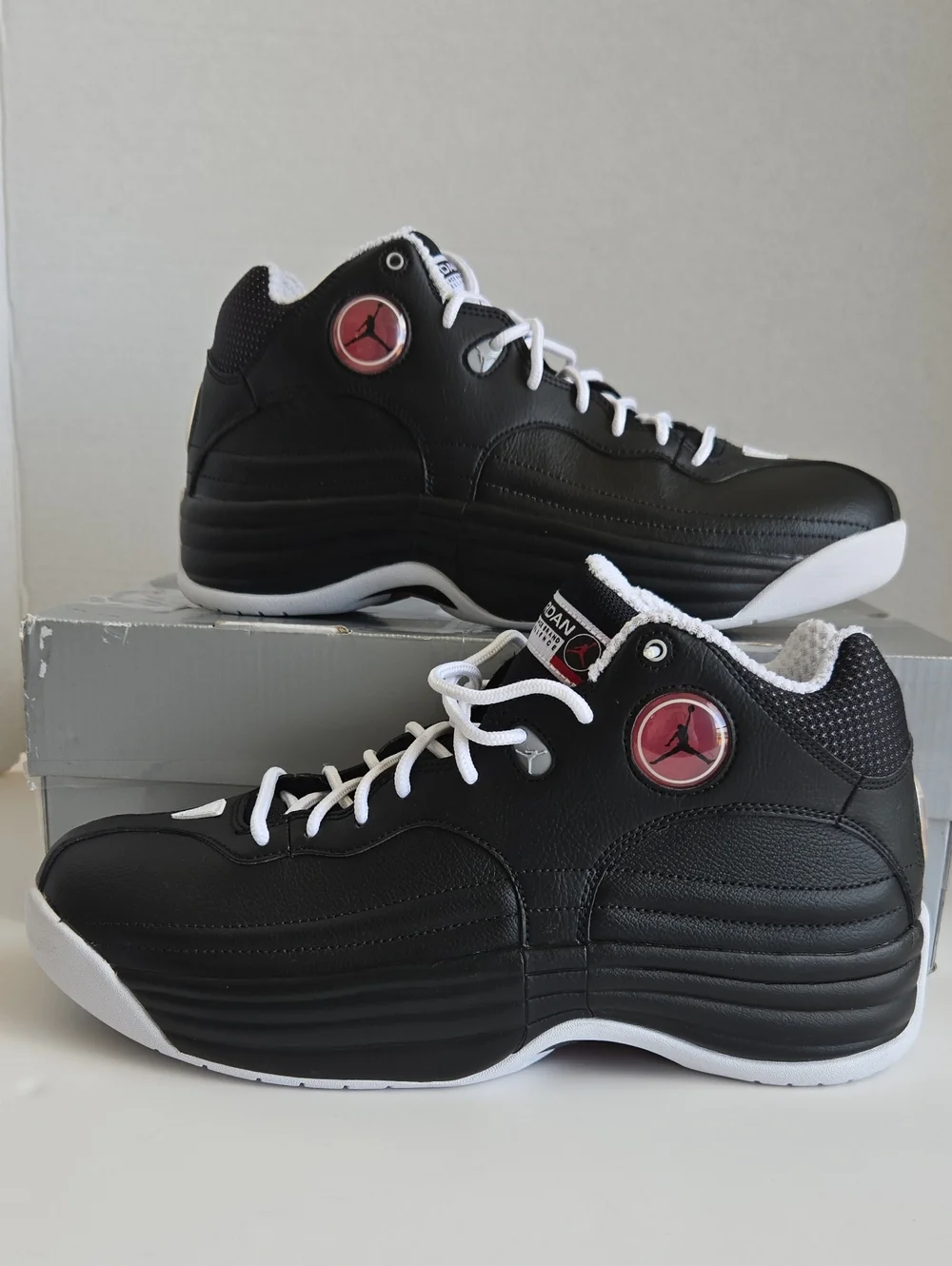Jordan Jumpman Team 1 Black Varsity Red Shoes Mens Size 9 CV8926-002 NIB